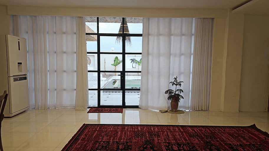 ویلا با استخر روباز آبسرد در هفت رنگو قشم - سه خواب نما ویلا با استخر روباز آبسرد