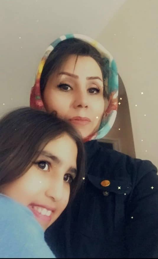 hostIntroImage-   زهرا  حق فلاح