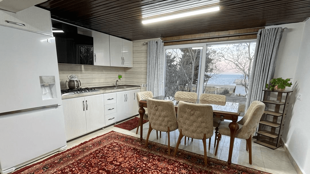 اجاره ویلا ساحلی در روستا علی آباد بندر انزلی - هلیا سالن