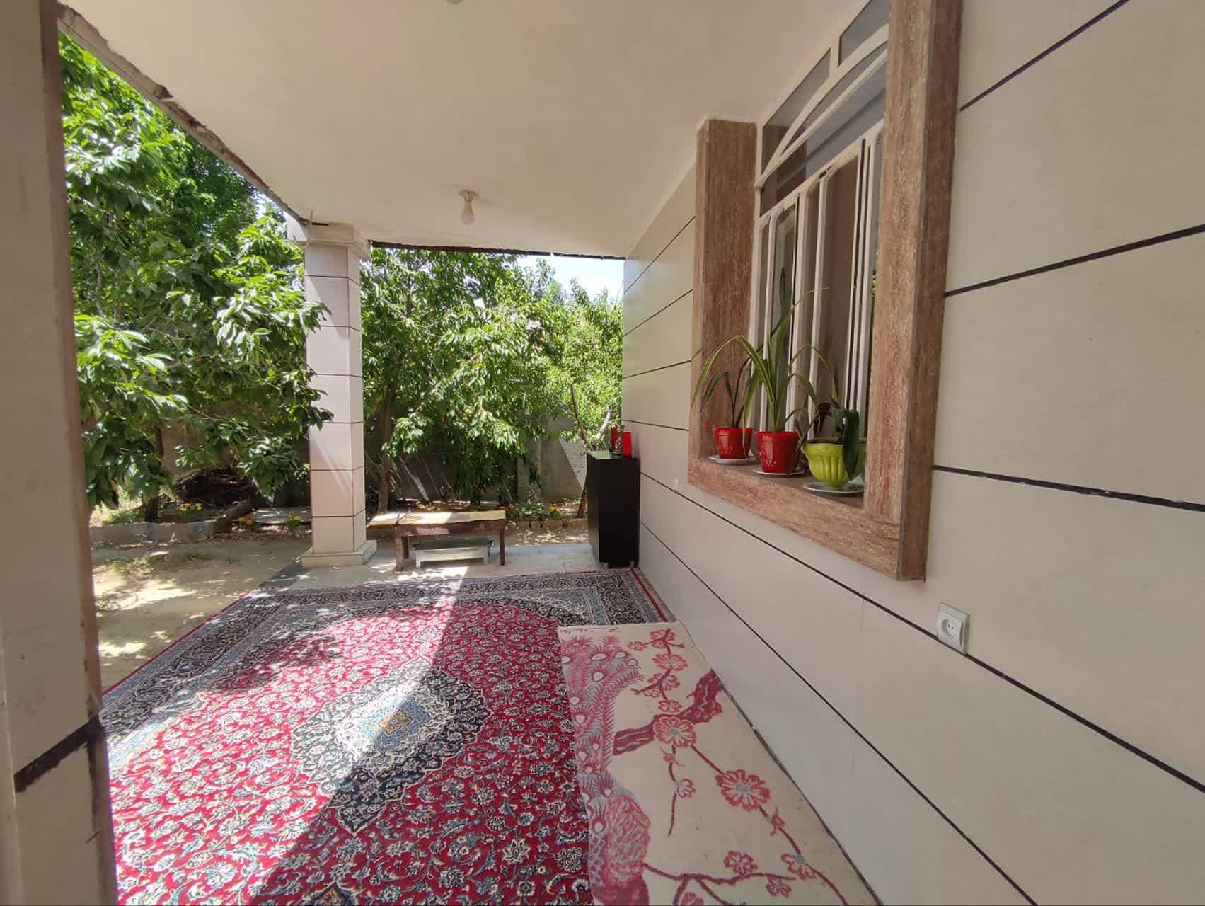 خانه باغ در روستای محمدآباد چلگرد - 1  نما ساختمان 