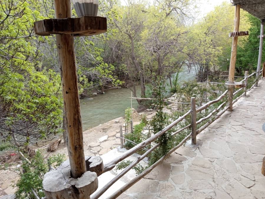 اجاره اقامتگاه بومگردی نزدیک آبشار مارگون - اتاق 2 محوطه بیرون اتاق