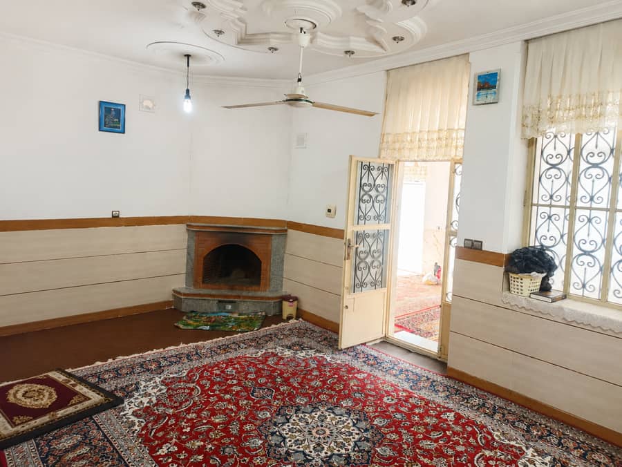 سوئیت ویلایی در سیرچ کرمان - کنار رودخانه 