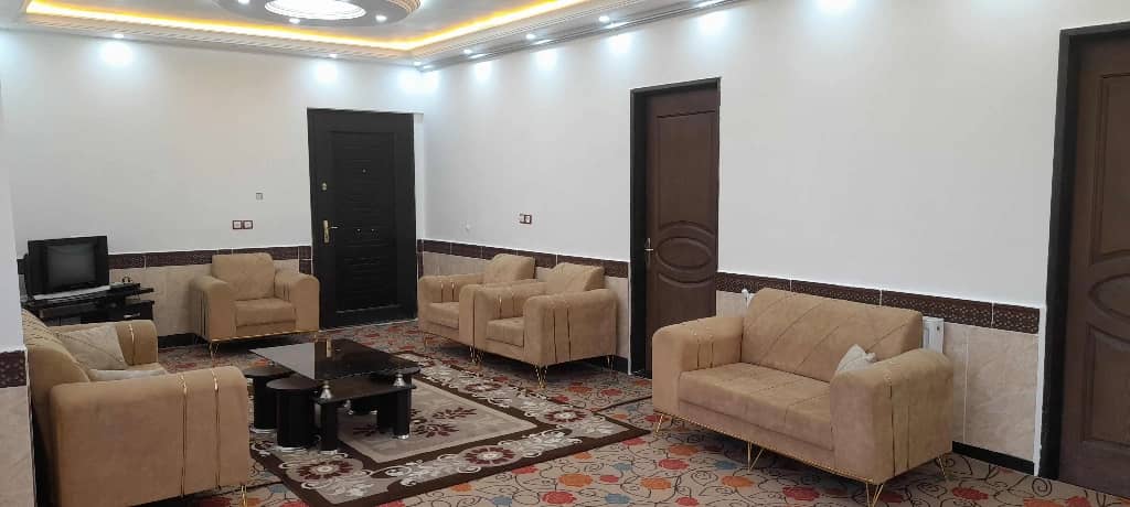 اجاره سوئیت و خانه مبله در تخت سلیمان تکاب نمای بیرونی ساختمان