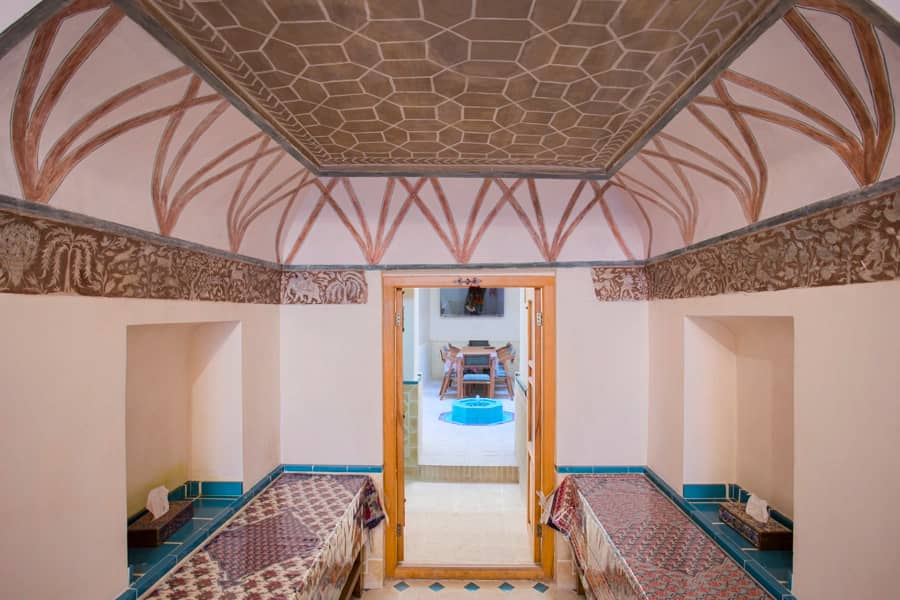 بوتیک هتل سنتی در کاشان - گلبام محوطه اقامتگاه 