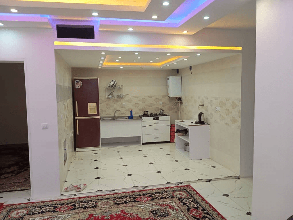 اجاره آپارتمان مبله دو خوابه در گویم شیراز - طبقه اول نما