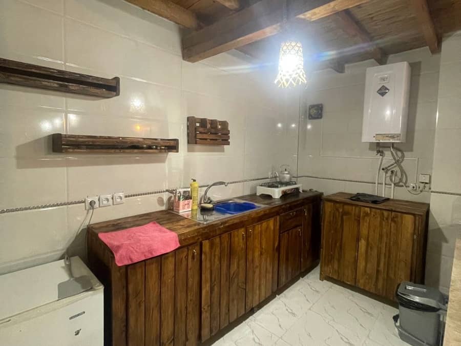 اجاره ویلا در بنود عسلویه حیاط