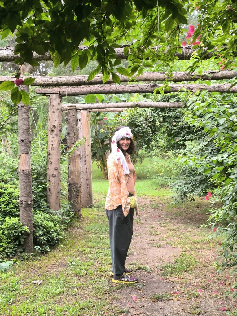 hostIntroImage-شکوفه صراف پور 