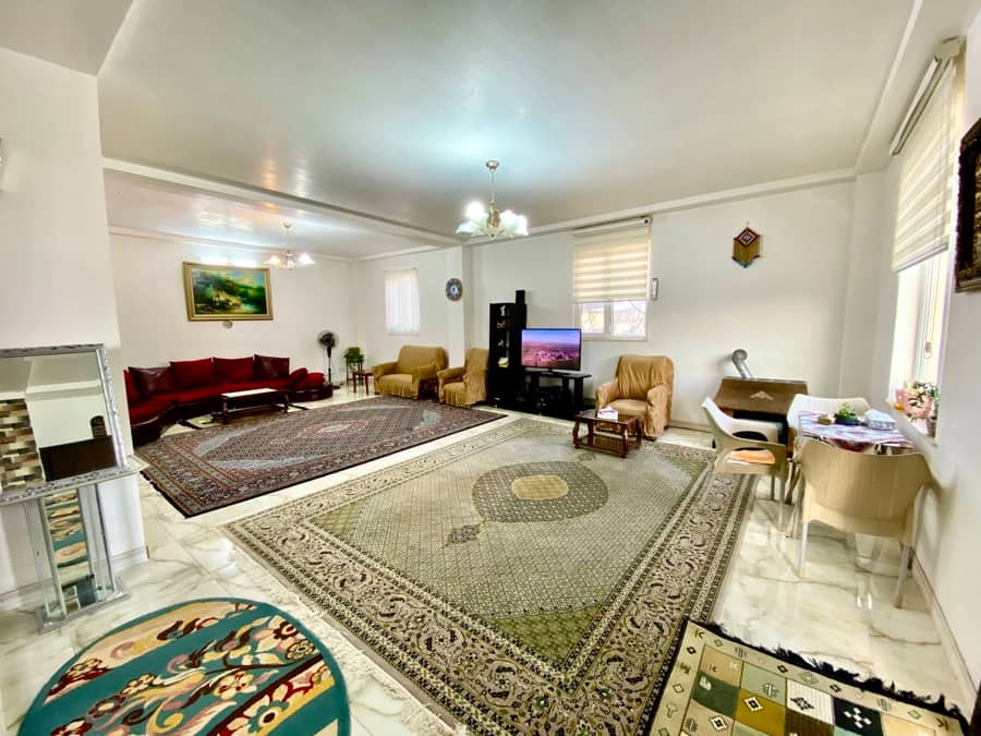 ویلا باغ دوخواب در روستای جبهدار اردبیل - ایلیا نما و حیاط