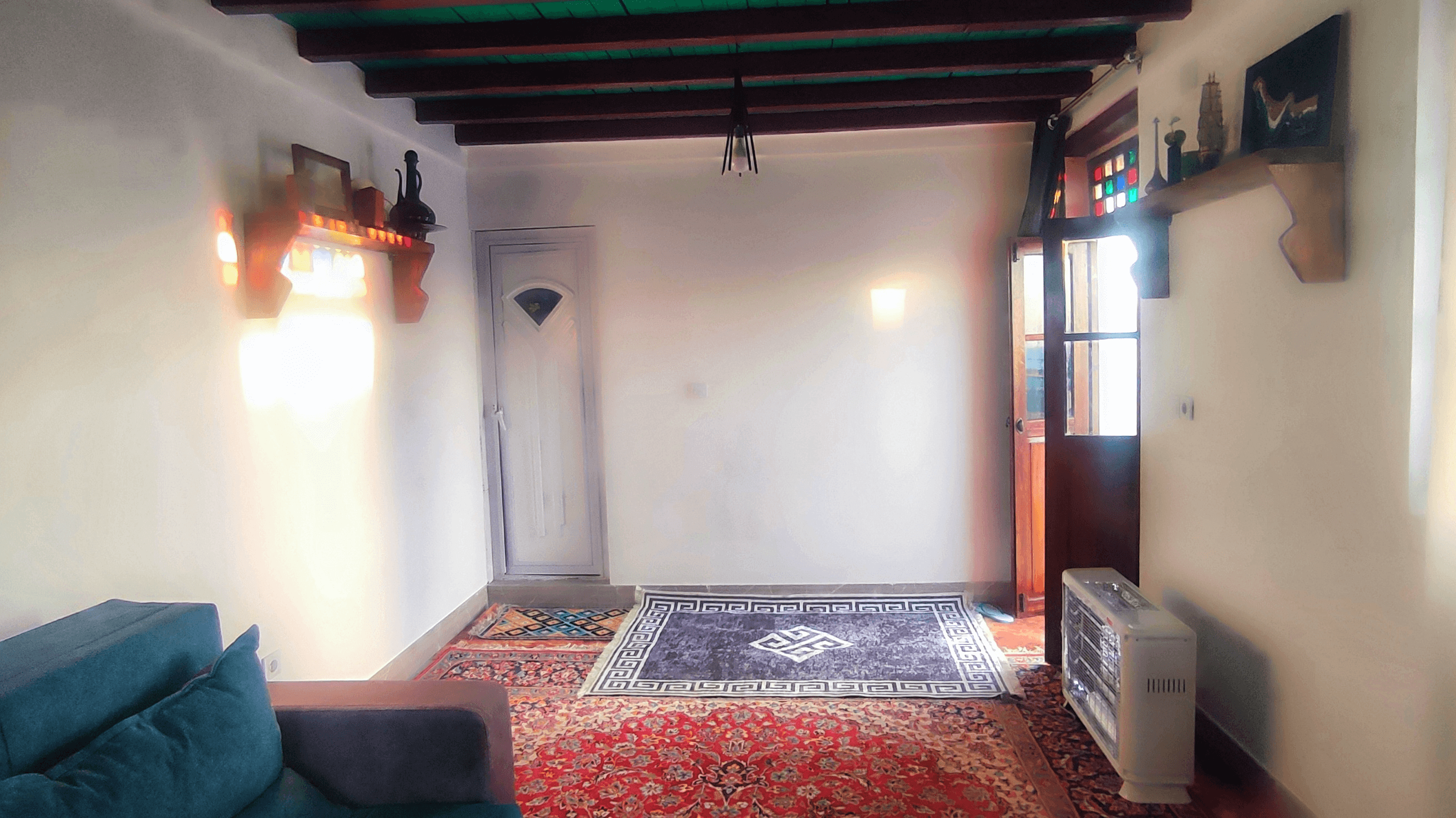  اقامتگاه ساحلی در روستای بربو دلوار - 18 متری طبقه اول نما سوئیت بالا 