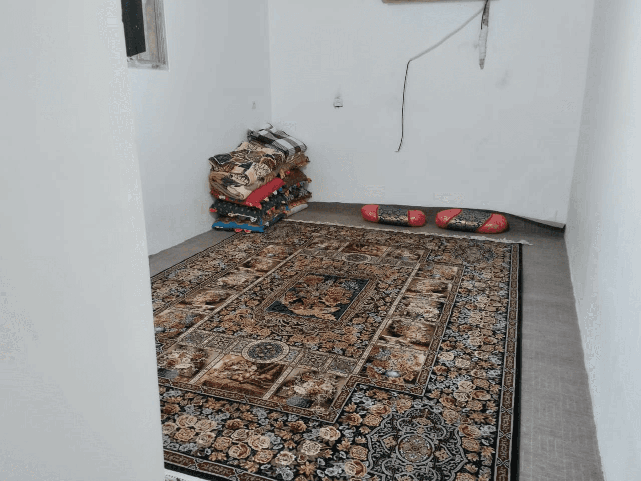 اجاره منزل ویلایی ساحلی در روستا زیارت - چهار خواب سالن 