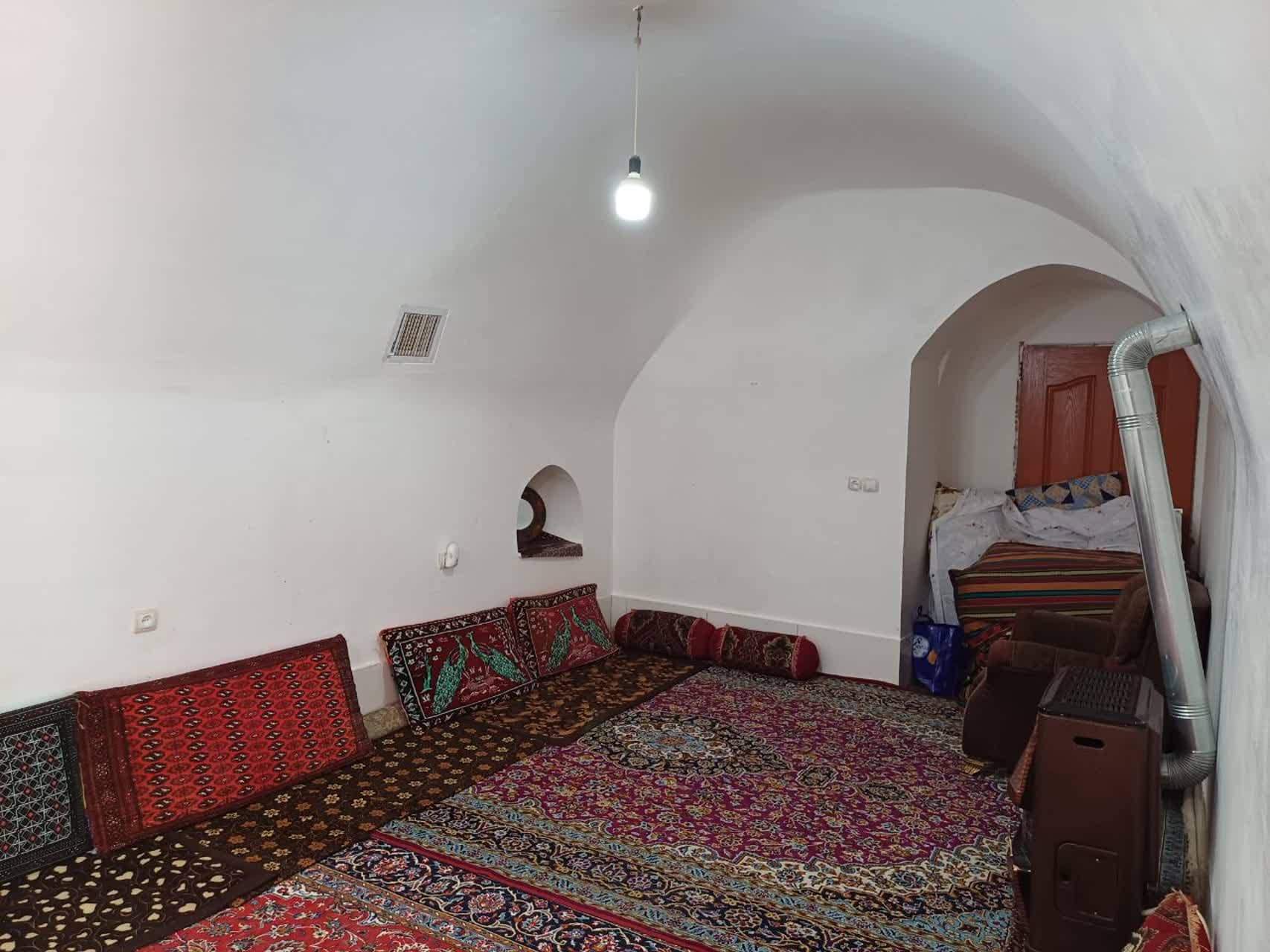 اجاره بومگردی در روستا ویست خوانسار - 6 حیاط
