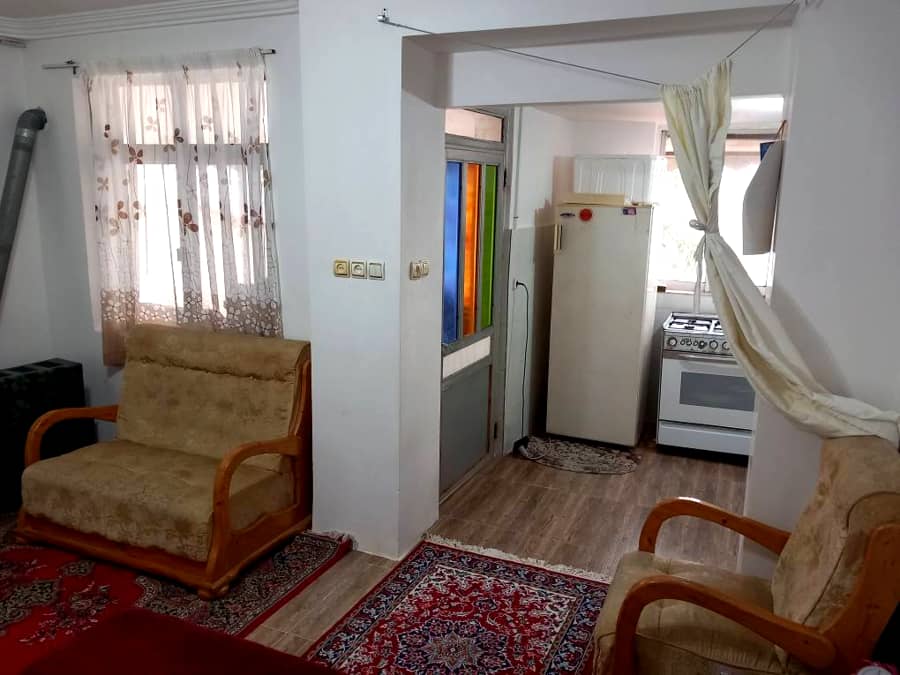 سوئیت ویلایی در روستا هندوانه پردسر کوچصفهان  نما ساختمان سوئیت