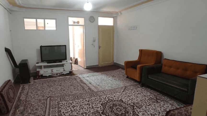 منزل ویلایی در سنندج - تکخواب سالن