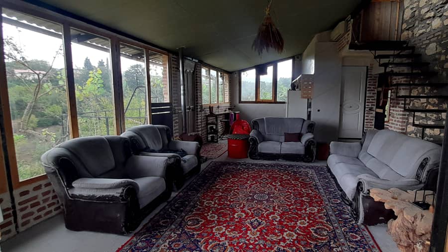 بومگردی در روستا پرچیکلا ساری  نما ساختمان 