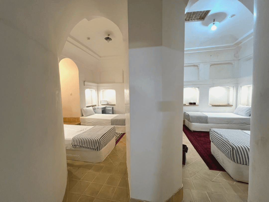 اجاره اتاق چهارتخته سینگل در خیابان فهادان یزد - 107 اتاق چهارتخته 