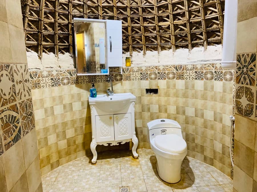 اجاره کپر ساحلی در سیریک - هرمزگان حیاط و کپر ها