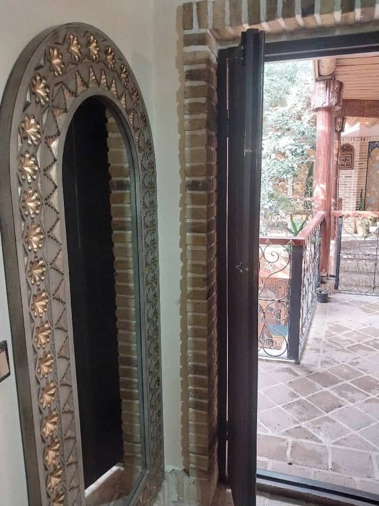 بوتیک هتل در شهر خرو نیشابور - گرینه حیاط