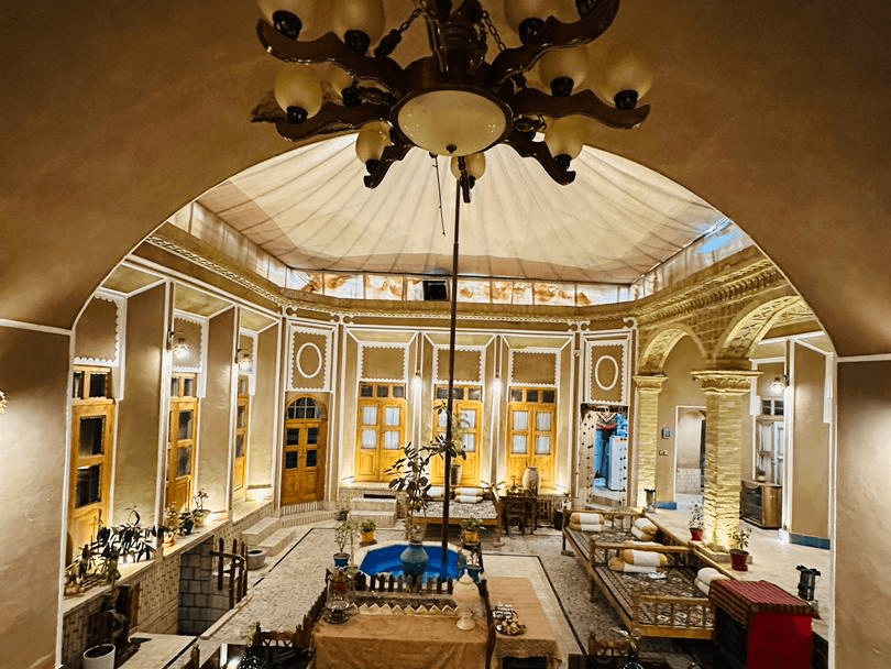  اجاره اقامتگاه سنتی در یزد - زعفران 102 محوطه