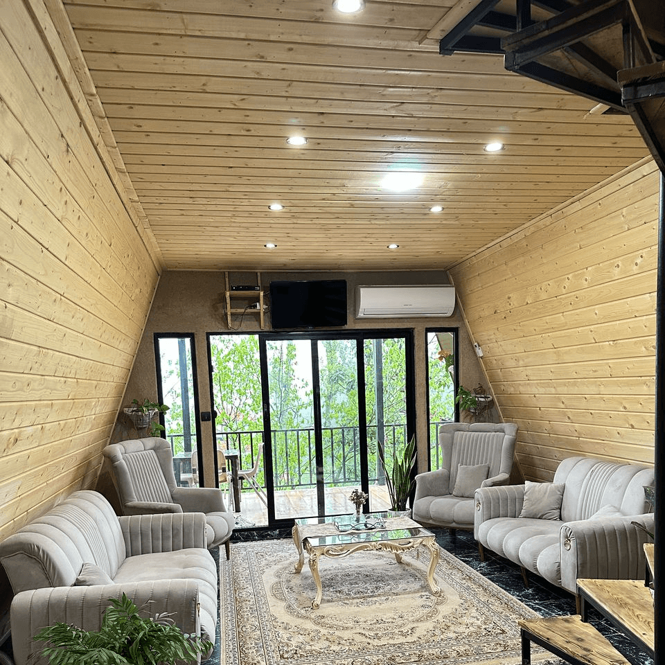 کلبه سوئیسی جنگلی دوبلکس جکوزی دار در اربه کله رامسر نما کلبه 