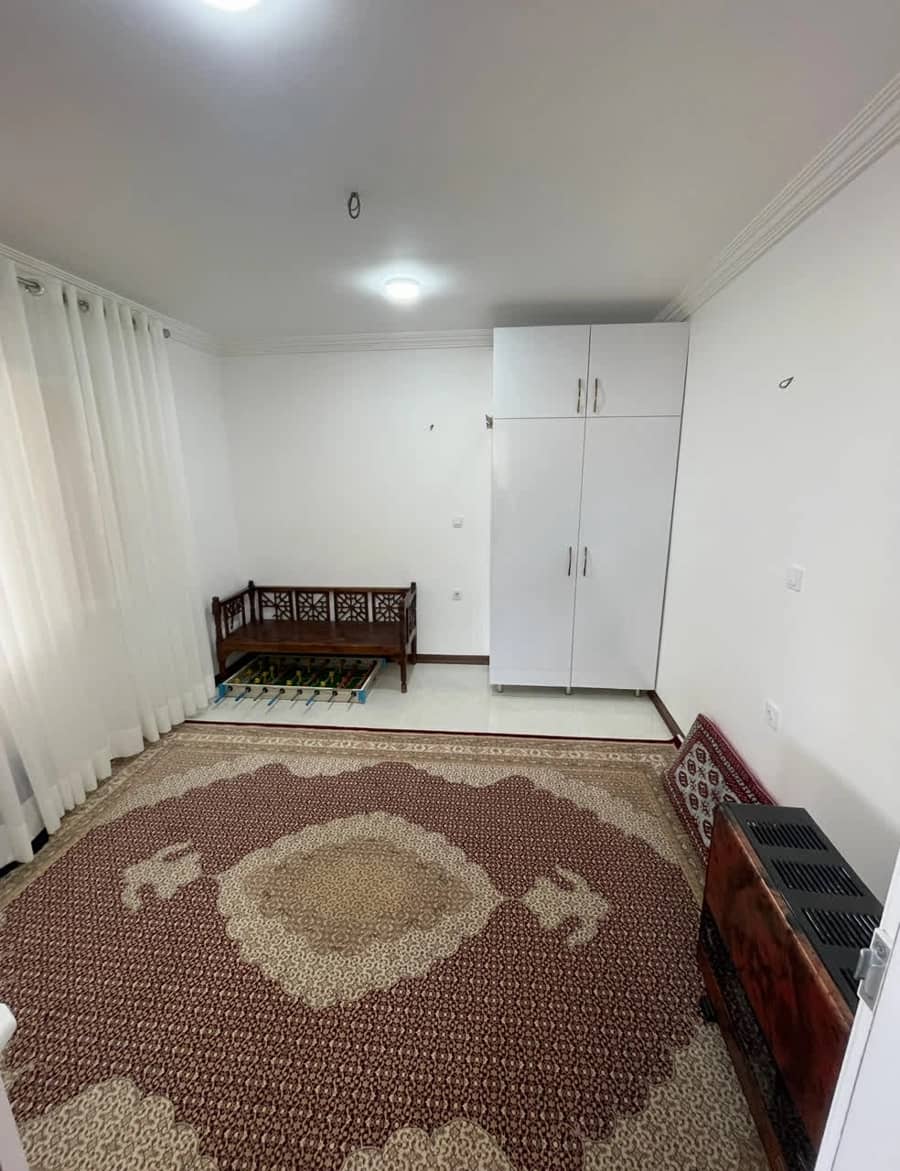 آپارتمان جنگلی در روستا رودبار یخ شکن بهشهر سالن و آشپزخانه