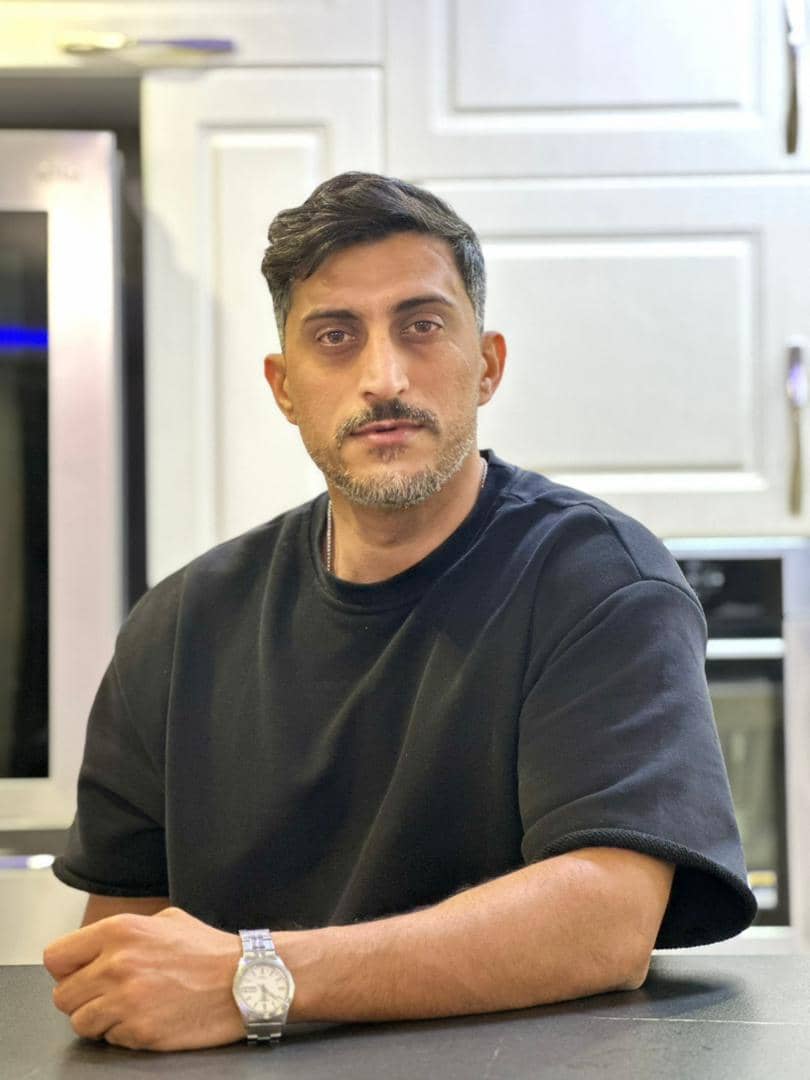 hostIntroImage-فیصل شریفی