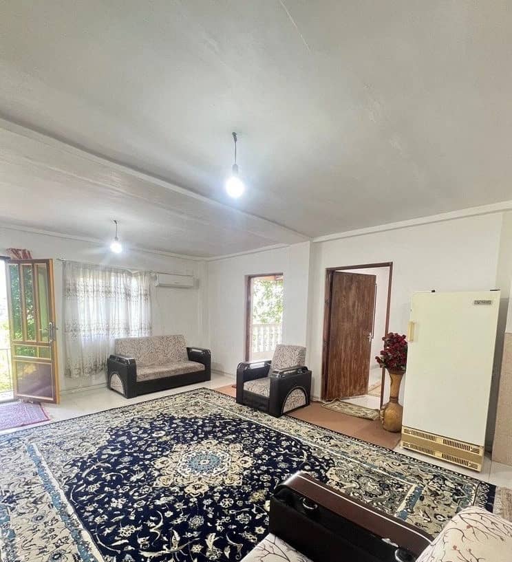 منزل ویلایی نزدیک دریاچه در حلیمه جان - 75 متر نما