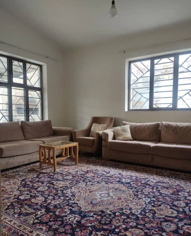 اجاره ویلاباغ در کلیبر  حیاط 