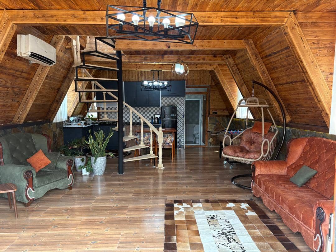 اجاره کلبه سوئیسی با استخر سرپوشیده در شیرود