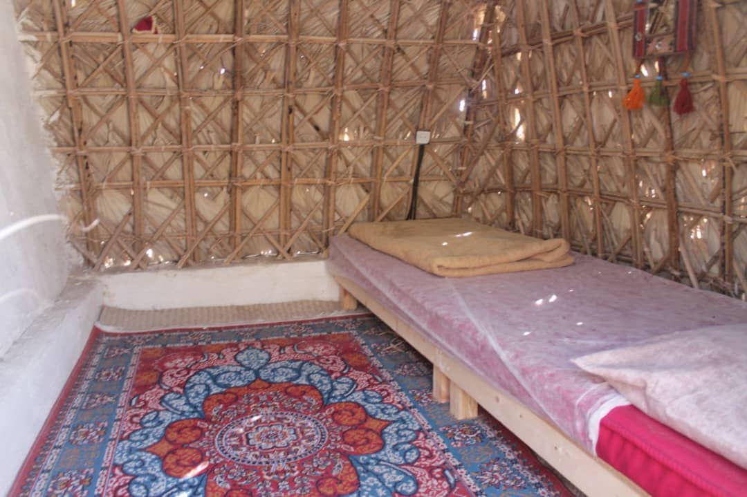 اجاره کپر ساحلی در هرمز - حافظ نما اقامتگاه 