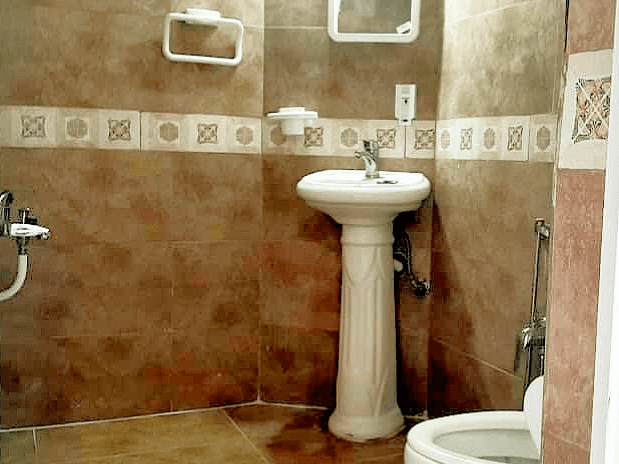 اجاره اقامتگاه سنتی در خیابان خمینی گرگان - سرو محوطه