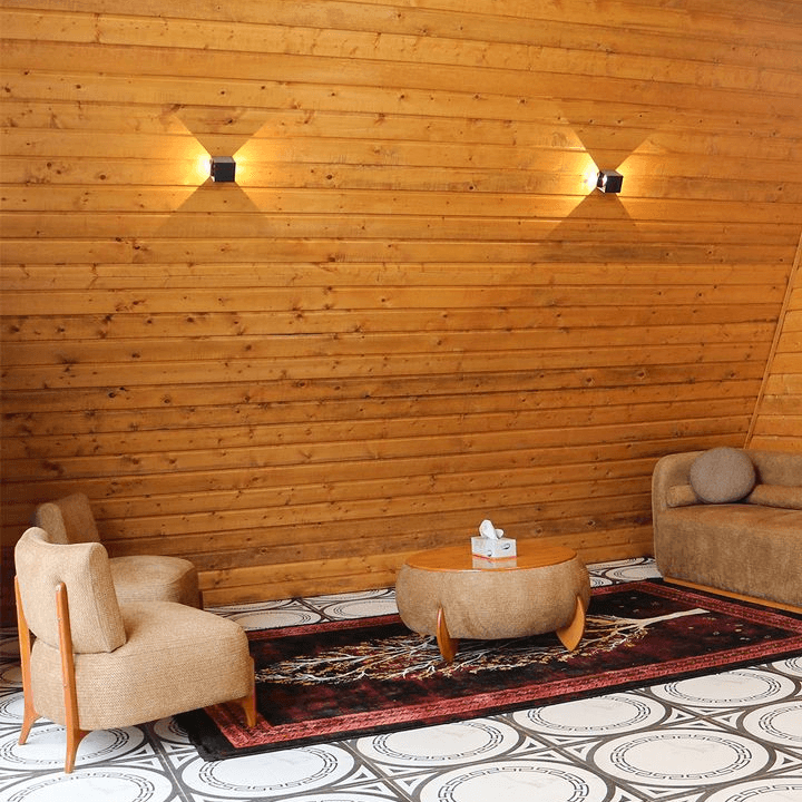 کلبه سوئیسی جنگلی با جکوزی آبگرم در لاکان رشت - تکخواب نما