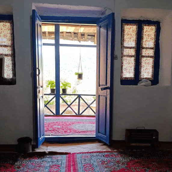 اجاره اتاق سنتی در روستای آهندان لاهیجان - رعنا