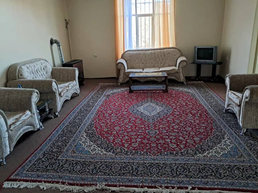 ویلای دو طبقه با استخر سرپوشیده آبگرم در کلیبر  نما
