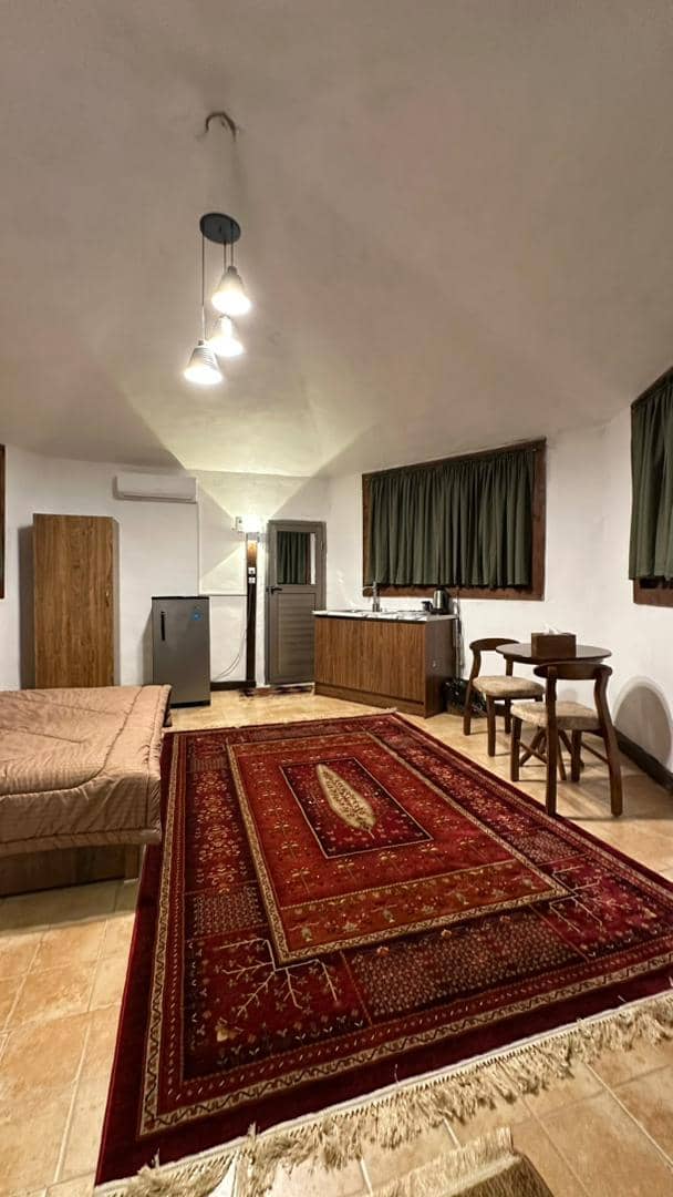 کلبه جنگلی در جنگل های سه هزار تنکابن - توسکا10  نما 