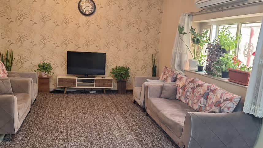 اجاره منزل نزدیک ساحل در بوشهر  سالن 