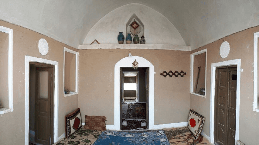 اجاره اقامتگاه سنتی در ابرکوه یزد - اتاق 4 حیاط