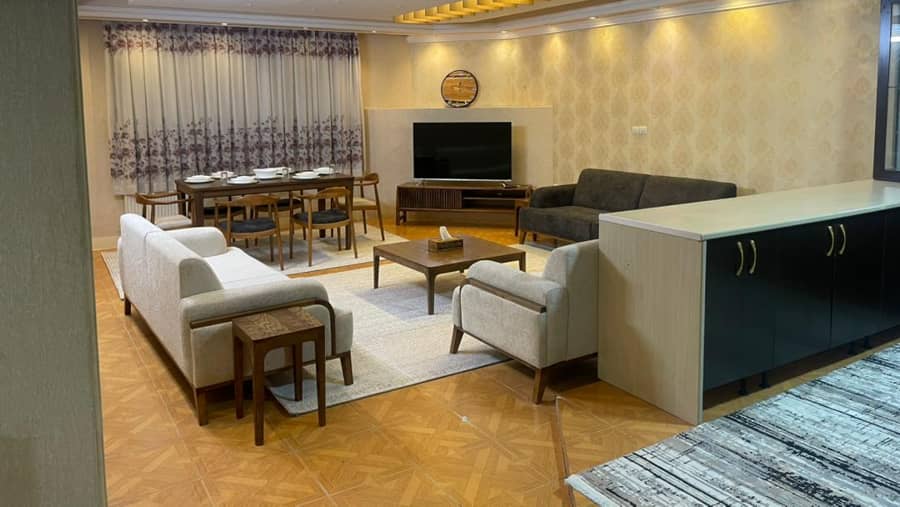 اجاره آپارتمان در شیراز معالی آباد - 301 سالن 