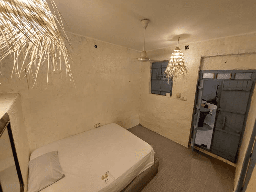 اجاره اقامتگاه بومگردی در طبل قشم - دو تخته محوطه اقامتگاه