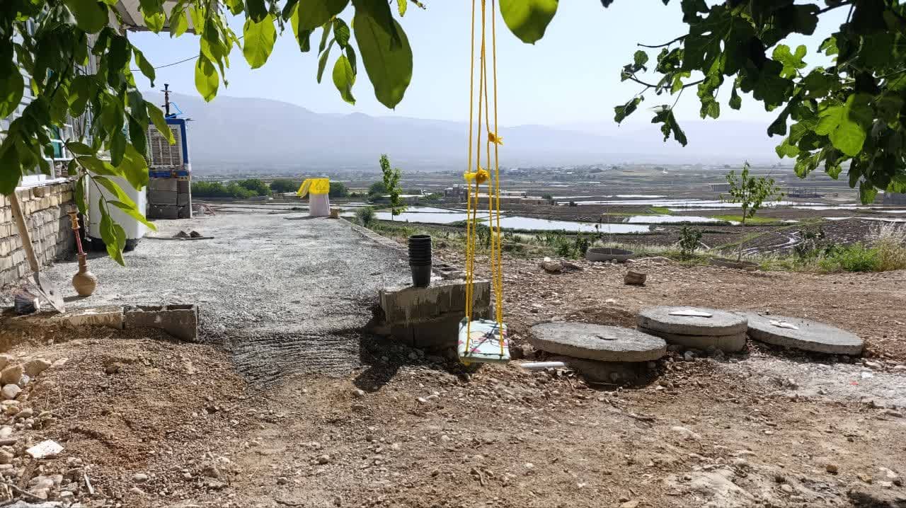 منزل ویلایی در روستا منگان کامفیروز  سالن 