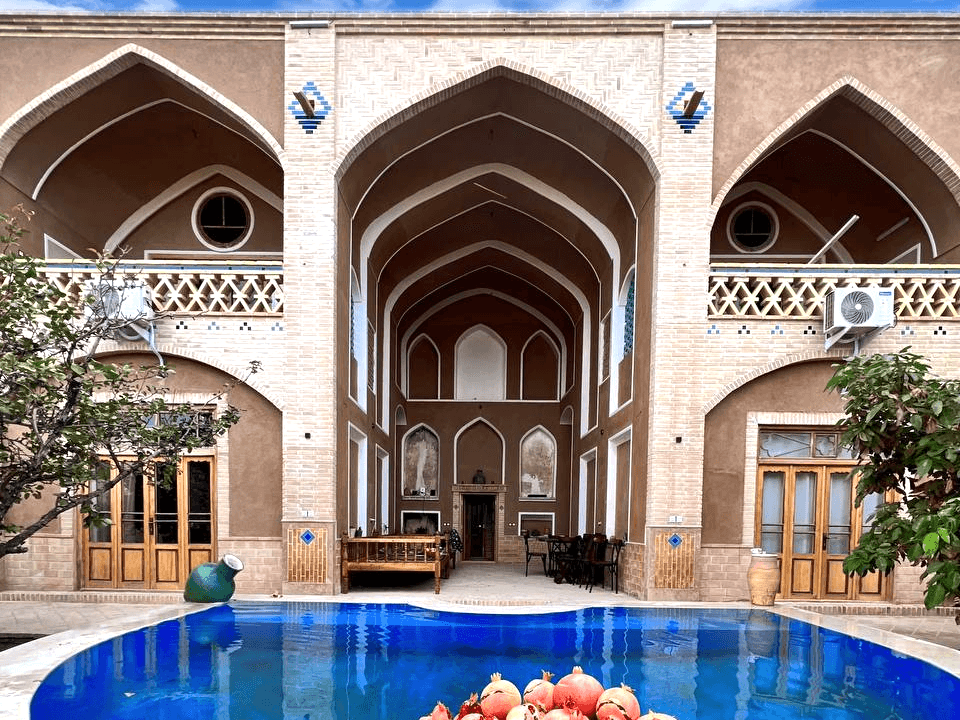 اجاره اتاق دو تخته در عقدا یزد - نیک بانو نما اقامتگاه 