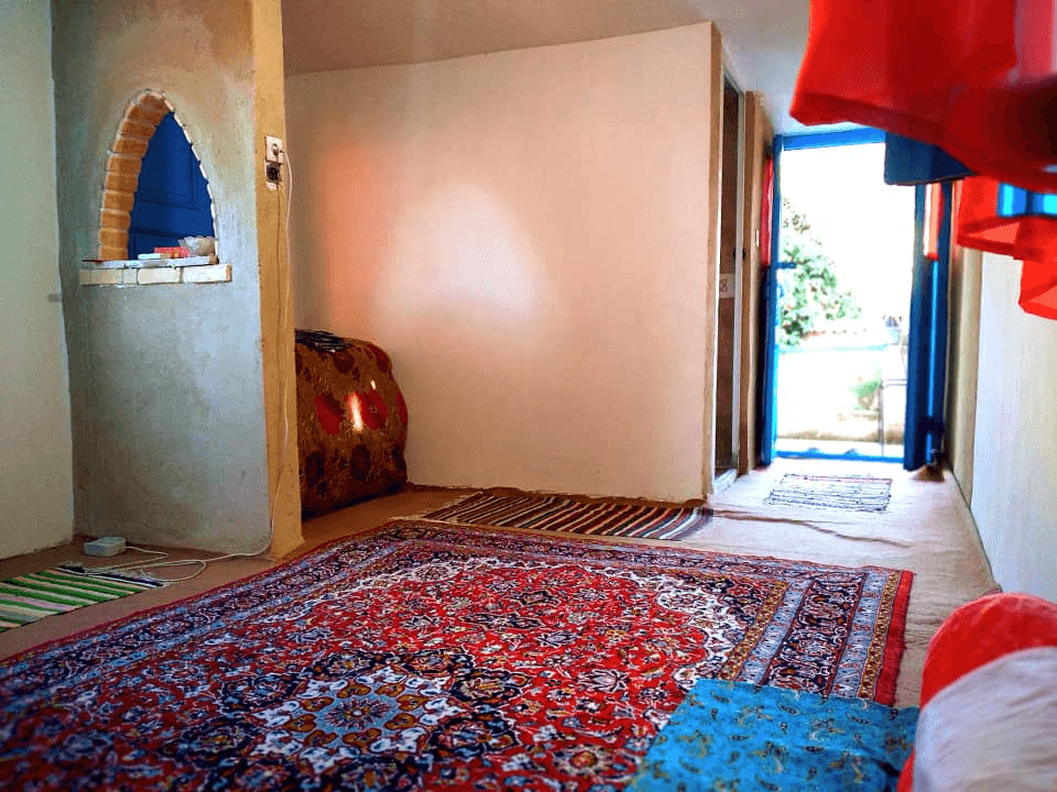 اجاره اقامتگاه سنتی در خیابان خمینی گرگان - سرو محوطه