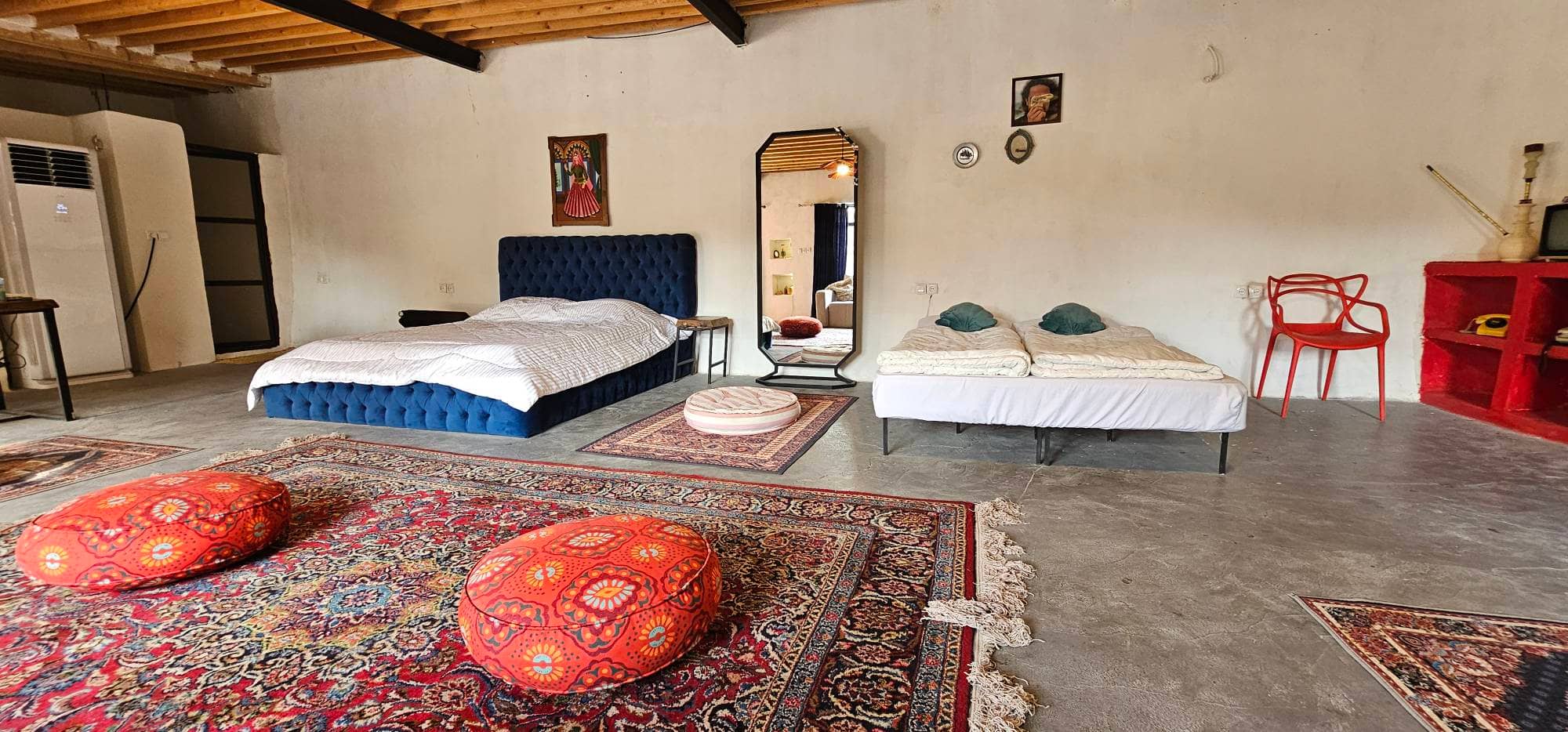 اجاره بومگردی در روستا معتمدآباد طبل - صدف حیاط 