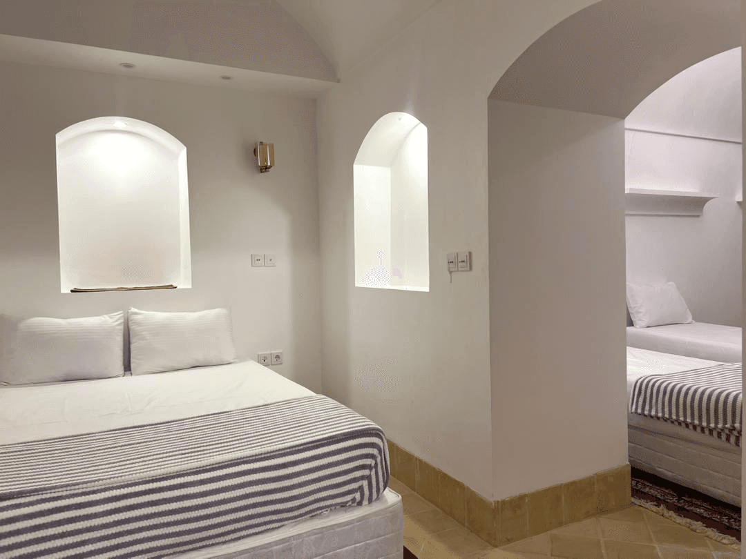 اجاره اتاق چهارتخت در فهادان یزد - 104 اتاق چهار تخته 