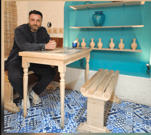 hostIntroImage-محمدعلی پاک سرشت