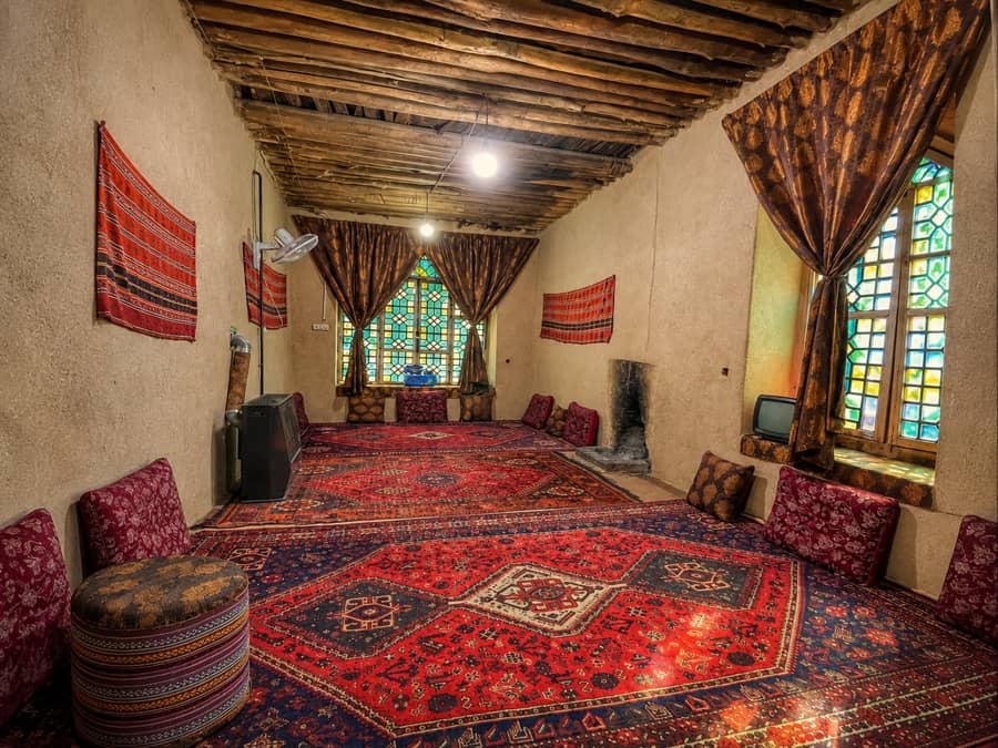 اقامتگاه بومگردی در کهکران سپیدان - 30 متری