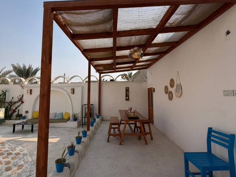 اقامتگاه بومگردی در کوشکنار پارسیان - ورجی حیاط