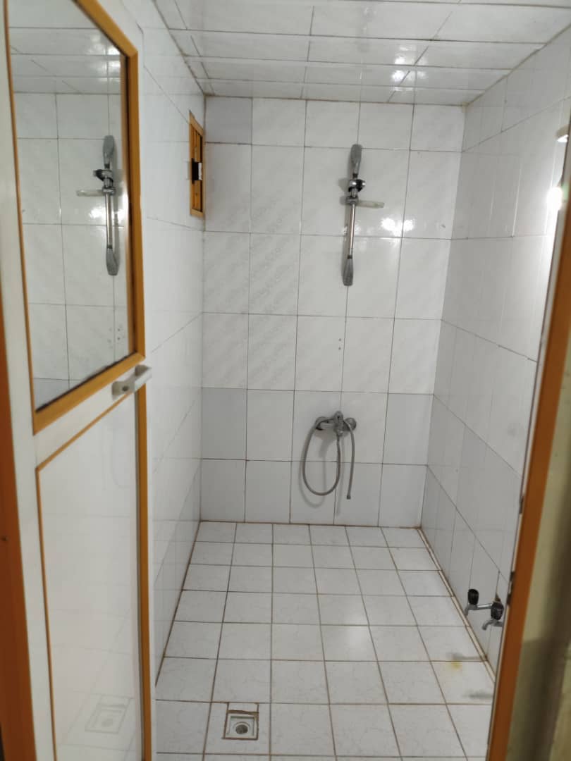 اجاره ویلا در سنگچال آمل - تکخواب  ایوان طبقه همکف 