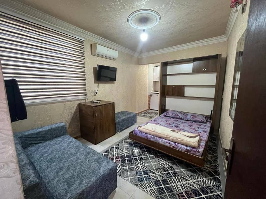 اجاره سوئیت در خیابان معلم رشت  سالن