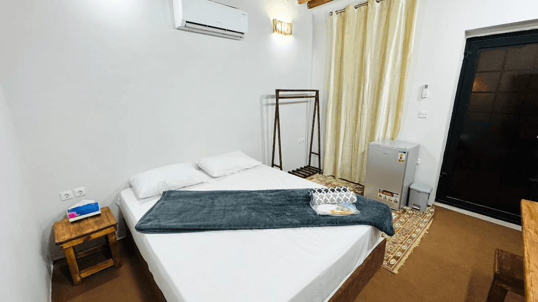 اقامتگاه بوم گردی در روستای سهیلی - مرجان محوطه