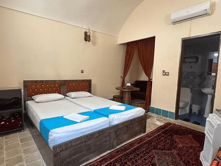  اجاره اقامتگاه سنتی در یزد - زعفران 102 محوطه